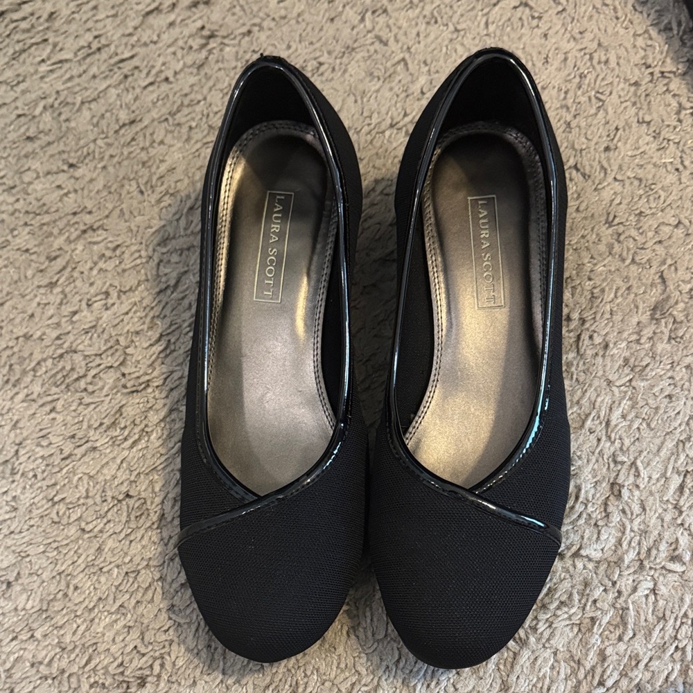 Laura Scott Elegant Black Heels